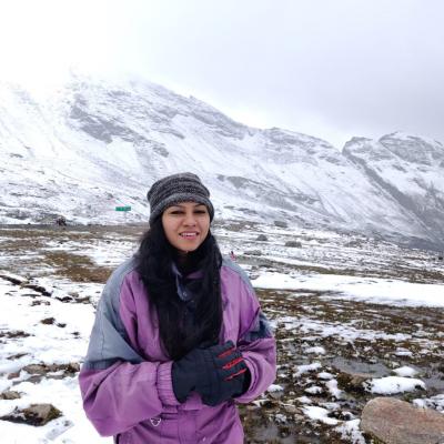 Snowy mountain ranges of Rohtang Pass, Himachal