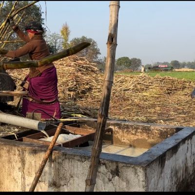 ബാല്യകാല സ്മരണയിലേക്കൊരു യാത്ര
